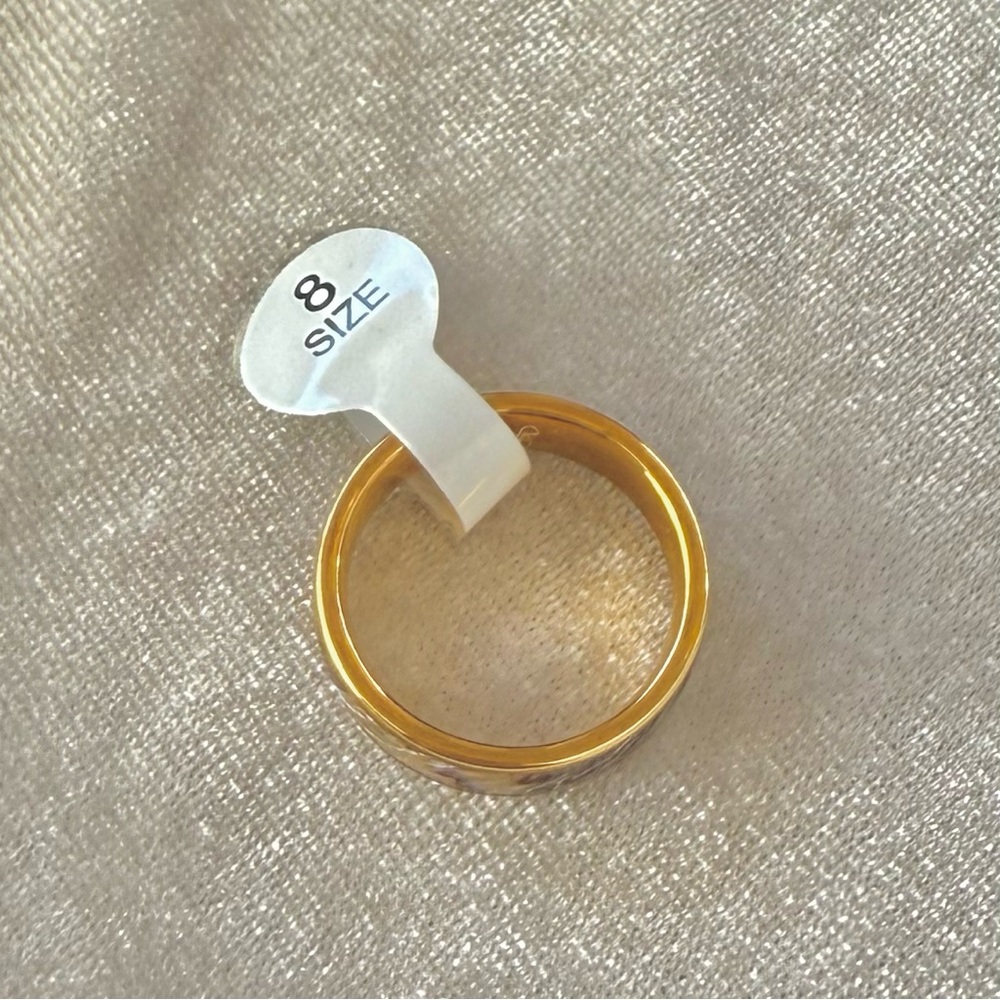 2/$25 Gold Plated Enamel Art Ring Size 8 – Colorful Iridescent Shine - Picture 3 of 8
